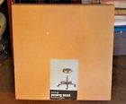 Mf6100 Calumet Photo Pneumatic Posing Stool Brand New In The Box