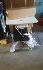 Sa556469 Altus Medical Cart Non