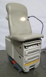 R202636 Midmark 604 Patient Exam Table - Drawers Front & Side W/ Welch Lamp. Fixed Price $1000.00.