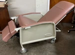 Invacare IH6074A Recliner. Good Condition, Guaranteed.. Fixed Price $200.00.