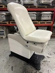 Midmark 625 Barrier-free Power Exam Table, Wireless Controls, Warranty, 650LB. Fixed Price $3500.00.