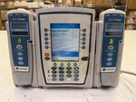 Alaris Pc 8015 With 2 8100 Modules "trainer" "not For Human Use" W/ Pole Clamp. Fixed Price $190.00.