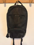 Medical Feeding Pump Backpack Black 1000 Ml Capacity Msd Euc. Fixed Price $9.85.