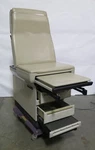 R202660 Midmark 404 Patient Exam Table - Drawers Front & Side Power Outlets. Fixed Price $500.00.