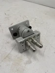 Philips Intellivue MP30 MP50 Mx Universal Table Mount Adapter M8003 With Gcx. Fixed Price $39.00.